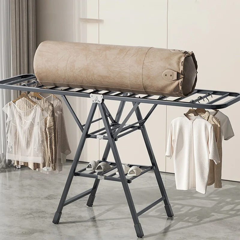 Étendoir à linge sur pied