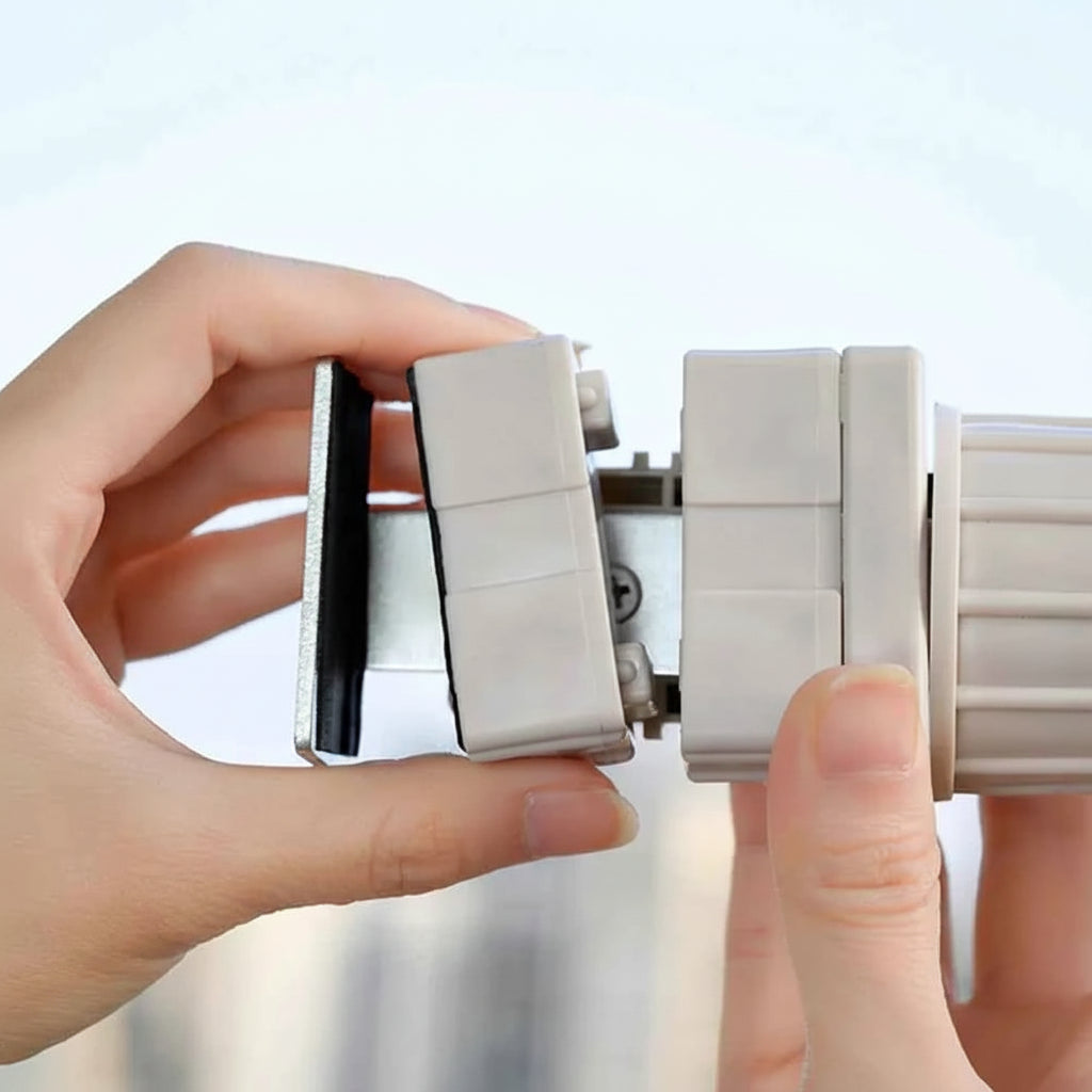 Étendoir à linge pour balcon 8 trous inox