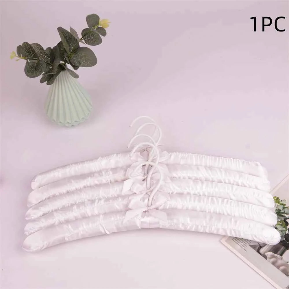 Cintre pour étendoir à linge satin rembourré