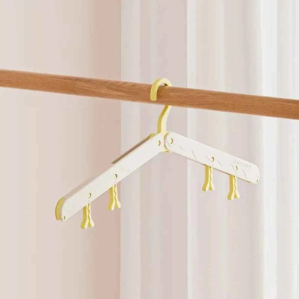 Cintre pour étendoir à linge pliable de voyage