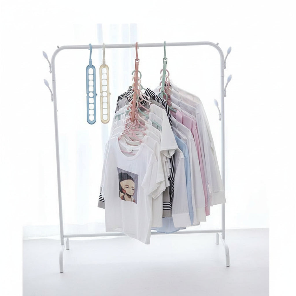 Cintre pour étendoir à linge multifonction 9 trous