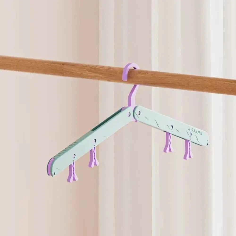 Cintre pour étendoir à linge pliable de voyage