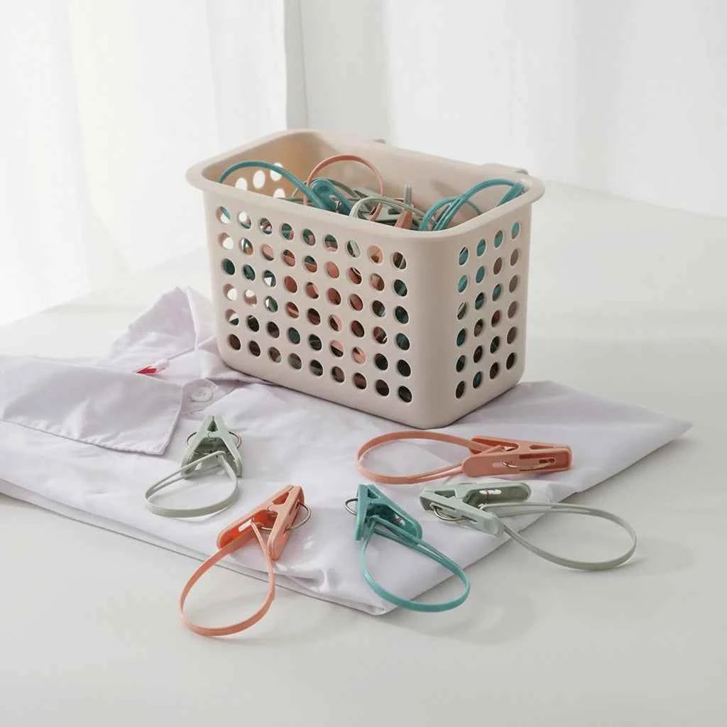 Cintre pour étendoir à linge pinces plastiques