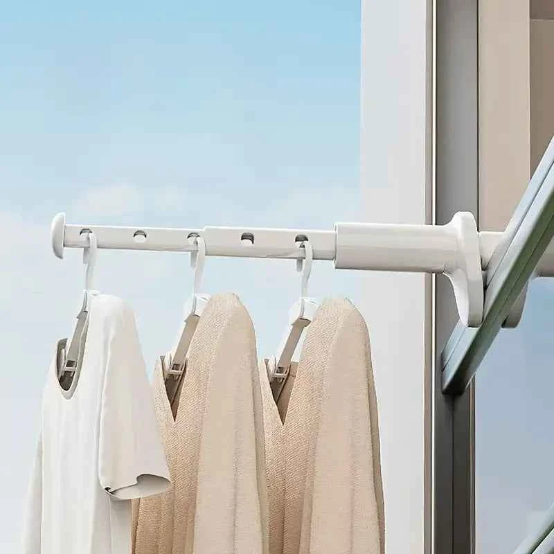Cintre pour étendoir à linge extensible portable