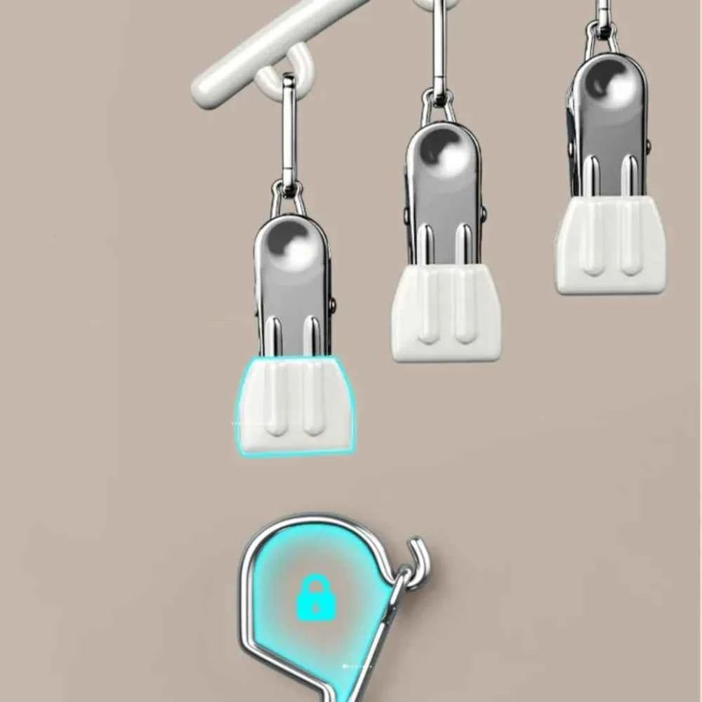 Cintre pour étendoir à linge avec pinces antidérapantes