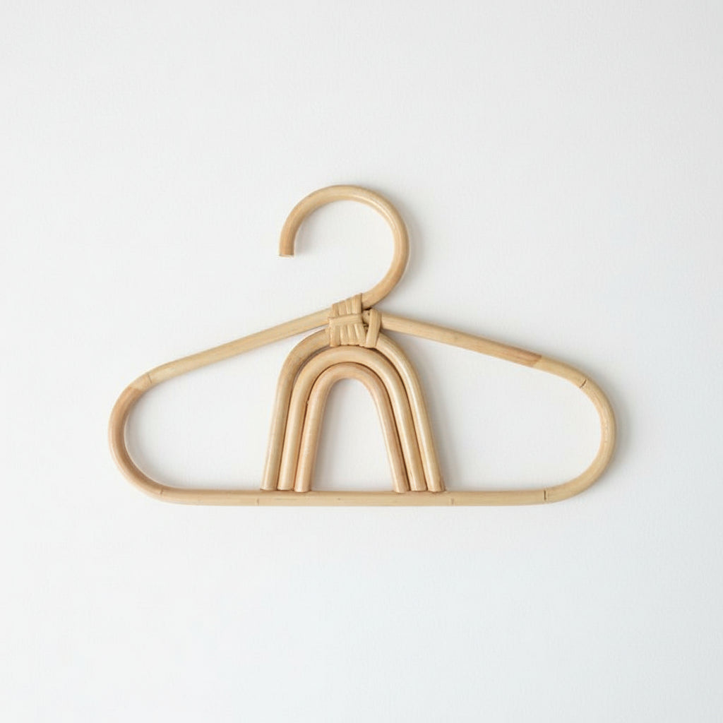 Cintre pour étendoir à linge en rotin naturel