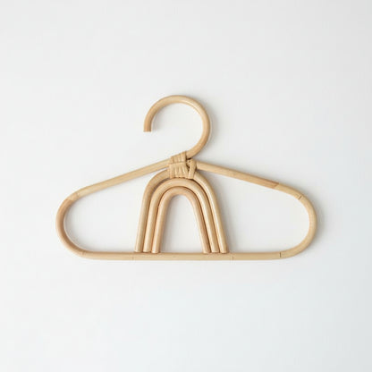 Cintre pour étendoir à linge en rotin naturel