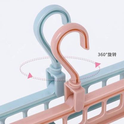 Cintre pour étendoir à linge multifonction 9 trous