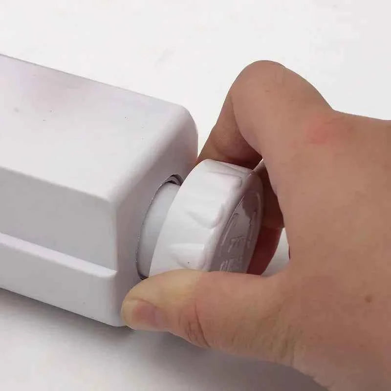 Étendoir à linge mural rétractable 5 fils 3,7 m