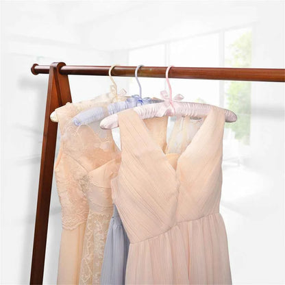 Cintre pour étendoir à linge satin rembourré