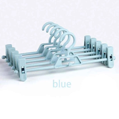 Cintre pour étendoir à linge avec pinces pantalons