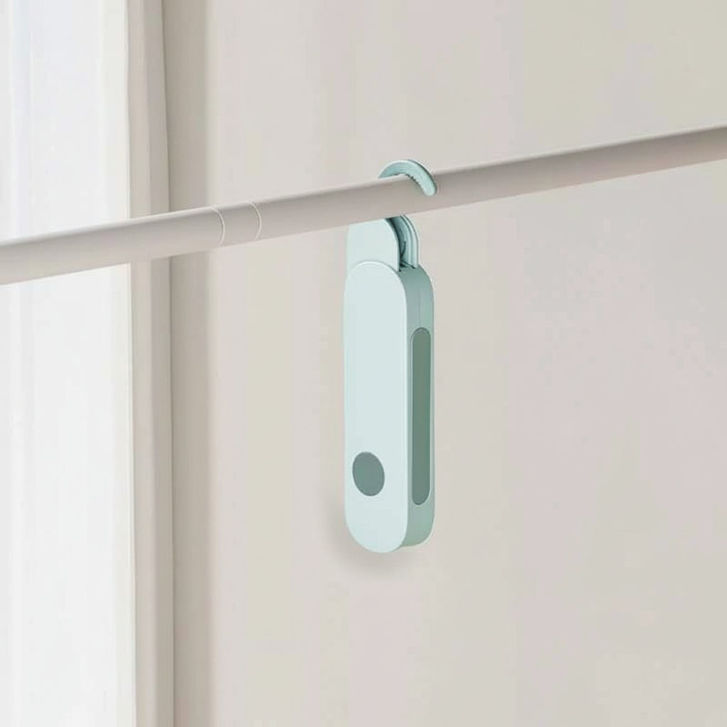 Cintre pour étendoir à linge pliable de voyage