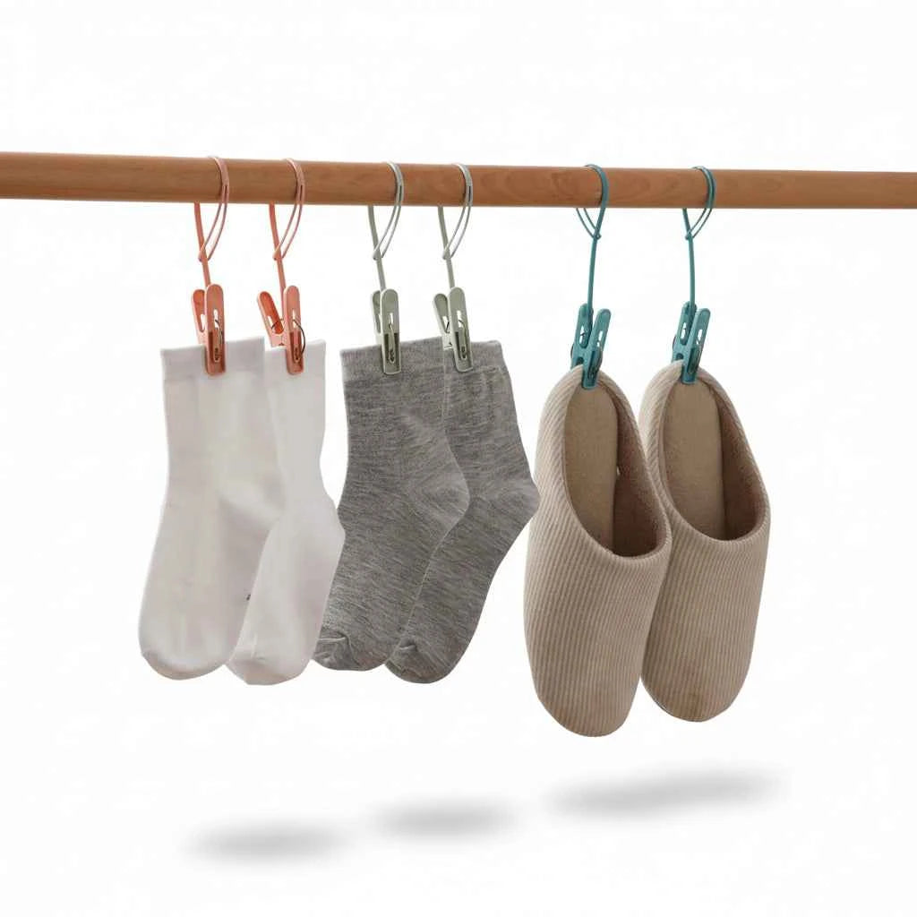 Cintre pour étendoir à linge pinces plastiques
