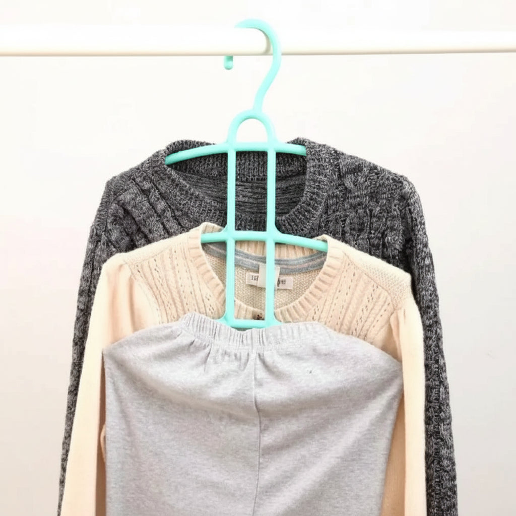 Cintre pour étendoir à linge trois niveaux gain de place